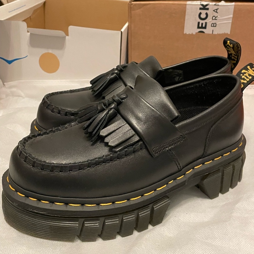 Doc Marten / Dr Marten Audrick Platform Loafer, size 7, like new, worn once